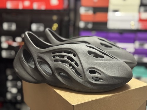 Adidas yeezy foam - adidas, rnr