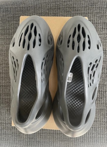 Adidas yeezy foam - adidas, runner